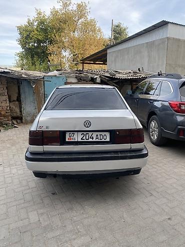 Volkswagen: Volkswagen Vento: 1993 г., 1.8 л, Механика, Бензин, Седан — 3