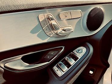 performance: Mercedes-Benz C-Class: 2018 г., Дизель, Седан — 8
