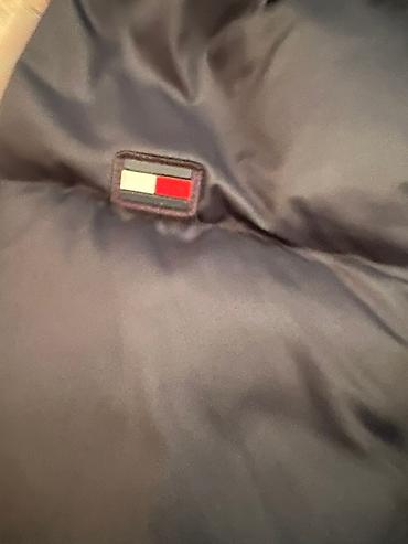 hilfiger: Tommy Hilfiger uzun şişme qız üçün qış kurtkası - Rəng: tünd göy — 3
