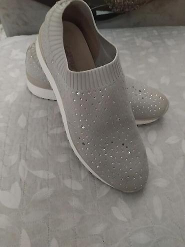 Кроссовки и спортивная обувь: Кроссовки, 38, 39, Caprice, Б/у, цвет - Серый, Самовывоз — 22