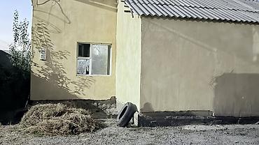 куплю дом киргизия 1: Продаётся одноэтажный дом с участком. Характеристики: - Отдельно — 6
