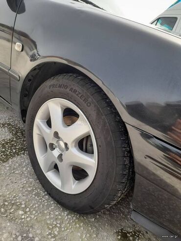 Toyota: Toyota Corolla: 1.4 l. | 2002 έ. Χάτσμπακ — 12