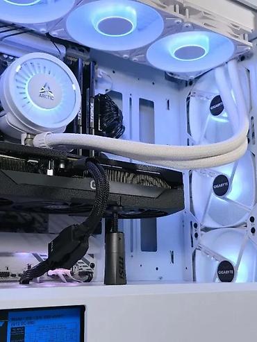 Desktop računari i radne stanice: ✨ Ryzen 9 9950X / RTX 5070Ti / X870 / 64GB / 3TB – SM113PC ✨ Prodaja — 13