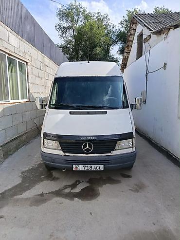 Унаа: Жеңил жүк ташуучу унаа, Mercedes-Benz, Стандарт, 3 т, Колдонулган — 1