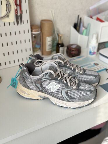 купить кроссовки для бега мужские: Кроссовки, 39.5, New Balance, Новый, цвет - Серый, Самовывоз, Платная доставка