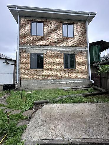 Продажа коттеджей и домов: 📍 В Сокулуке ( верхняя зона ) продаётся двухуровневый дом под ПСО, на — 2
