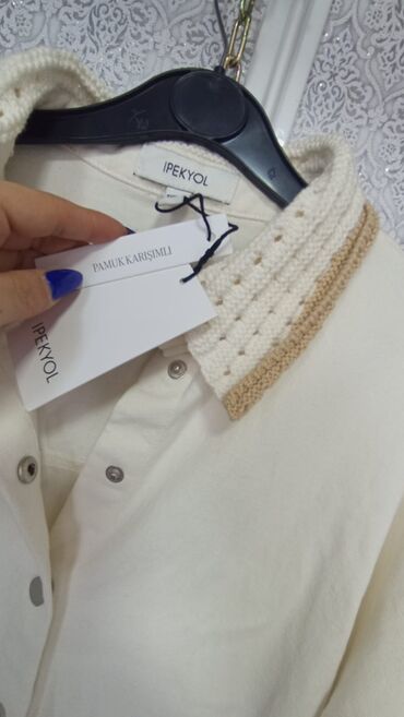 ag koynekler qadin ucun: Женская куртка 0101 Brand, XL (EU 42), цвет - Белый