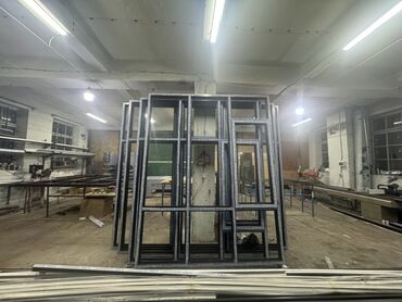 цифровая фоторамка бишкек: Набор оконных рам из прочного материала, предназначенных для установки