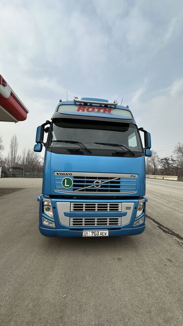 Грузовой транспорт: Грузовик, Volvo, Стандарт, Новый