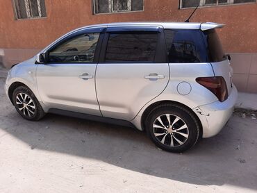 тойтота ист: Toyota ist: 2002 г., 1.3 л, Автомат, Бензин, Хэтчбэк