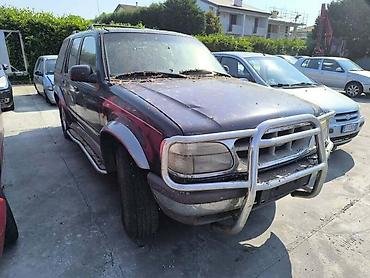 car: FORD EXPLORER 4.0 1998. GOD. - KOMPLETAN AUTO U DELOVIMA | U ponudi — 2
