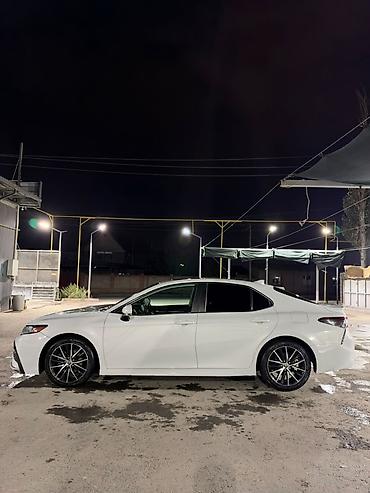 Продажа авто: Toyota Camry: 2021 г., 2.5 л, Автомат, Бензин, Седан — 6