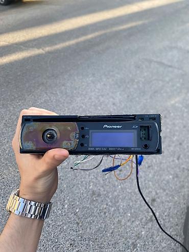 s1000rr qiymeti: 2 650w, 2 700w, 2 750w Pioneer kalonka satılır.Yanında tülpan — 6