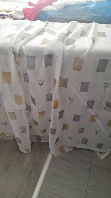 zebraste zavese: Komplet od dve zavese Kao nov komplet od dve zavese Dimenzije