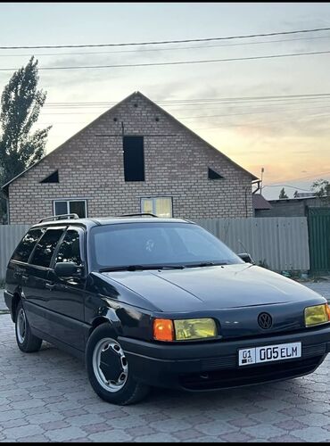 пассат унив: Volkswagen Passat: 1991 г., 1.8 л, Механика, Бензин, Универсал