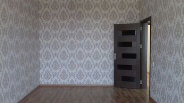 Həyət evləri və villaların satışı: Binəqədi qəs. 3 otaqlı, 90 kv. m, Yeni təmirli — 4