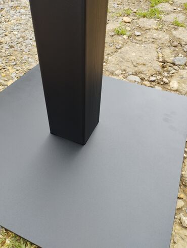 Postolja za stolove: Metalna postolja za stolove, donja ploca 450x450x5mm, stub 80x80 — 2