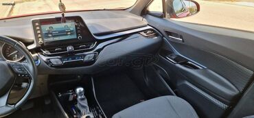 Toyota: Toyota C-HR: 1.8 l. | 2020 έ. SUV/4x4 — 20