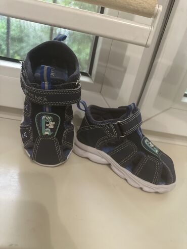 детская обувь ортопедическая: Кенка сандали, Россия покупала в обувайке. Одевали только в саду месяц