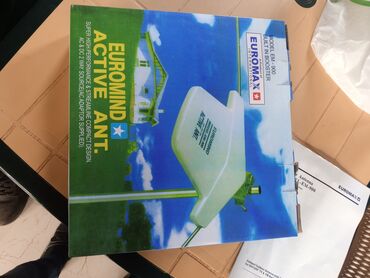 3g 4g router modem: Salam televizoraa qoşulur kanalları göstərir 50m alnib 2 ay istifade