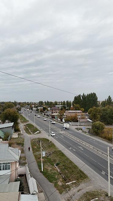 дом село грозд: 5 комнат, 140 м², 20 соток, Бишкек, Собственник — 2