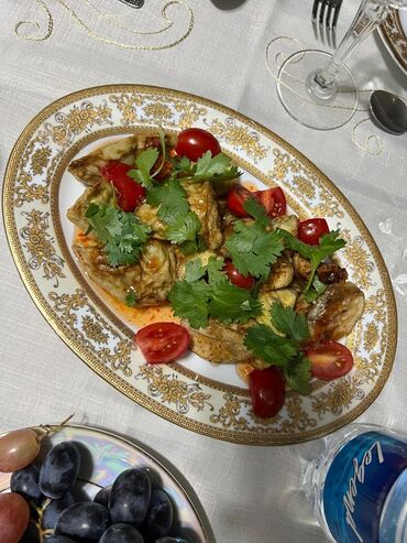 Готовые блюда, кулинария: Ассортимент салатов 1) Хрустящие баклажаны - Запечённые/обжаренные — 12