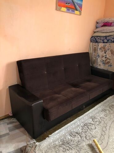 Диваны: Продаю диван, в хорошем состоянии, покупали недавно за 12000с совсем