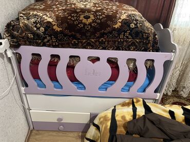 продам кухонный гарнитур бу: Для девочки и мальчика, Четырехугольная, Колыбель, С бортиками, С матрасом, Без механизма качания