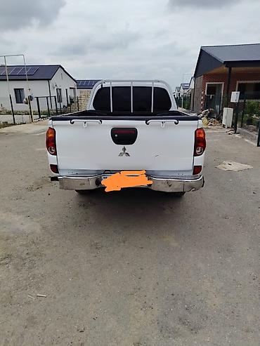 pickup l200: Mitsubishi L200: 2.5 l | 2013 il 390000 km Pikap — 5