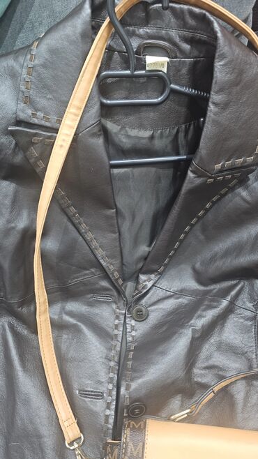 Ostale jakne, kaputi, prsluci: Ženska kožna jakna + torbica (cena u kompletu) Kožna jakna: - — 7