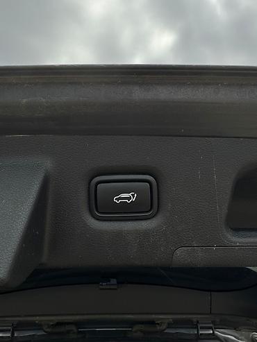 Hyundai: Hyundai Santa Fe: 2019 г., 2.2 л, Автомат, Дизель, Кроссовер — 16