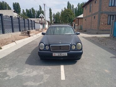 продаю авто мерс: Mercedes-Benz E-Class: 1998 г., 3.2 л, Типтроник, Газ, Универсал