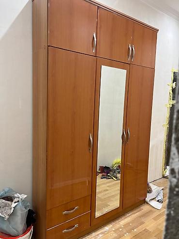 Geniş həcmli paltar şkafı - Material: ağac teksturalı laminat (isti