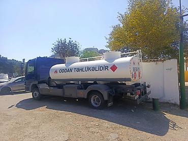yük yeri: Yanacaq daşıma xidməti üçün xüsusi təchizatlı tanker maşın — 1