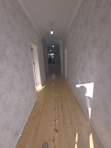 Həyət evləri və villaların satışı: Sabunçu qəs. 6 otaqlı, 200 kv. m, Yeni təmirli — 24