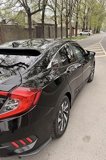 spark 2018: Honda Civic: 2016 г., 2 л, Автомат, Бензин, Седан — 3