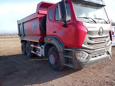 Самосвал SINOTRUK HOHAN 6×4 Описание: - Колёсная формула: 6×4 - Тип