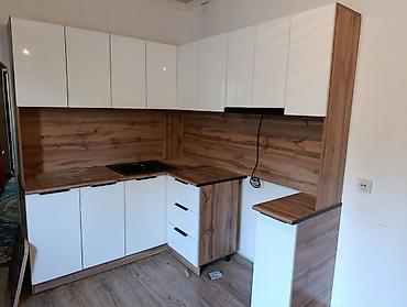 silver kitchen: Угловой кухонный гарнитур современного дизайна - Планировка — 1