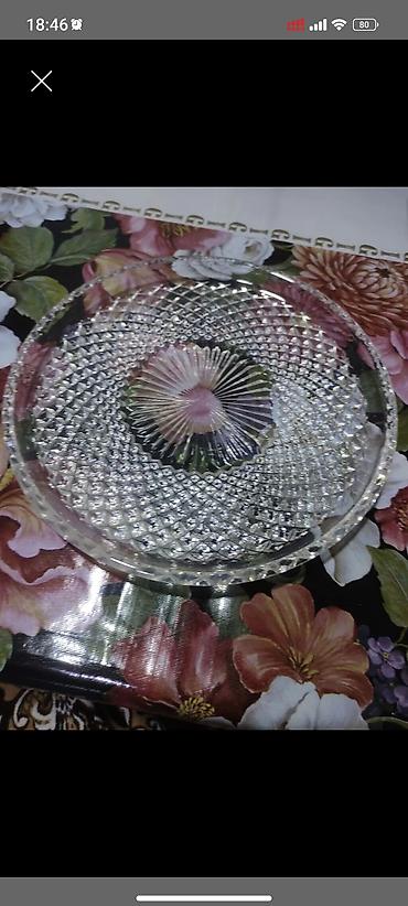 suse balon: Şüşə meyvə və ya salat qabı - Material: qalın şüşə - Dizayn: mərkəzdə — 1