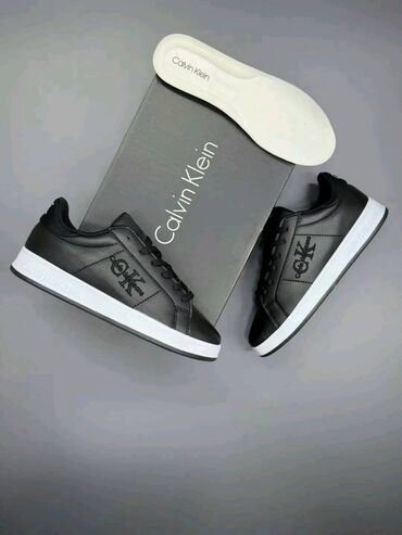 calvin klein suskavac: Turske od 40 do 44 za samo 5200 din💚