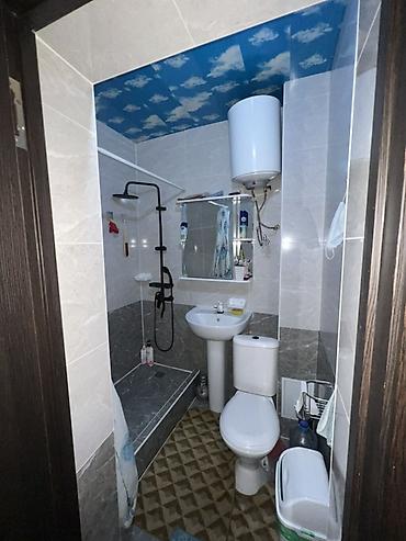 Продажа квартир: 3 комнаты, 50 м², 1 этаж — 2