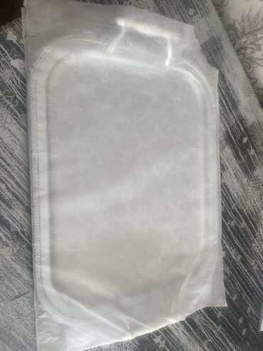 Хлебницы: Metal servis sini – zərif naxışlı, iki tutacaqlı. - Material: parlaq