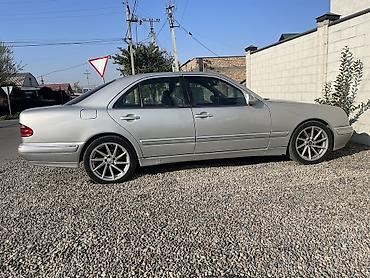 124 2 2: Mercedes-Benz E-Class: 2002 г., 2.2 л, Автомат, Дизель, Седан — 5
