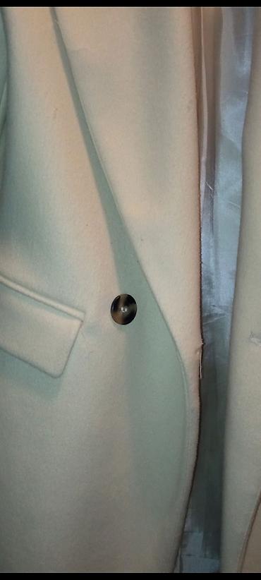 Kaputi: Elegantan ženski kaput u krem/bež boji, klasičnog ravnog kroja do — 6