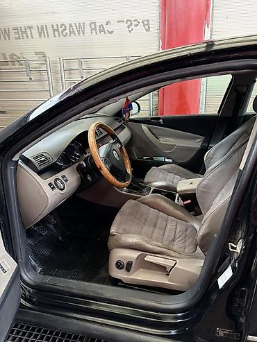 Volkswagen: Auto je u besprekornom stanju. Pre 8.000 km urađen mali servis — 10