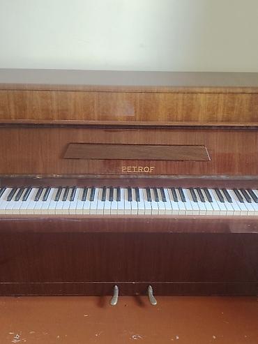 Musiqi alətləri: Piano, Petrof, Akustik, İşlənmiş, Ünvandan götürmə — 3