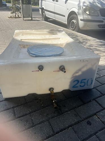 seyf qiymetleri: Bak, Plastik, 250 l l, İşlənmiş, Ödənişli çatdırılma, Ünvandan götürmə, Rayonlara çatdırılma — 6