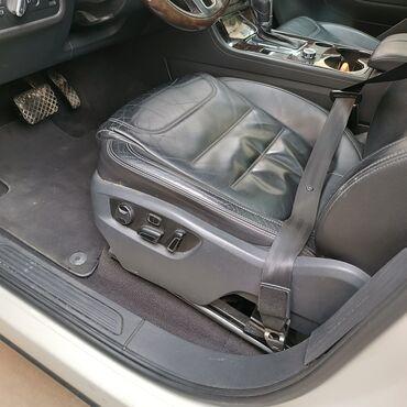 Volkswagen: Volkswagen Touareg: 3.6 l | 2011 il Ofrouder/SUV — 6