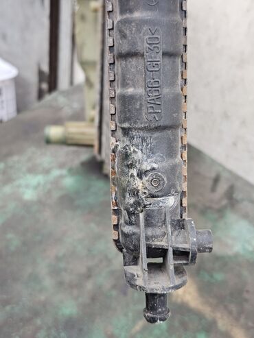 Радиаторы: Радиатор охлаждения двигателя Fiat Punto \ Lancia Y, 1996г.в. Оригинал — 12