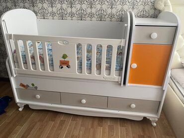 Digər mebel: Aynur92👑kod8283 Qiymet:110 Azn Besik satilir Matras daxil